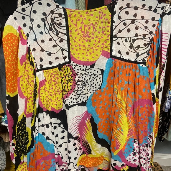 Blouse - Picture 1 of 1